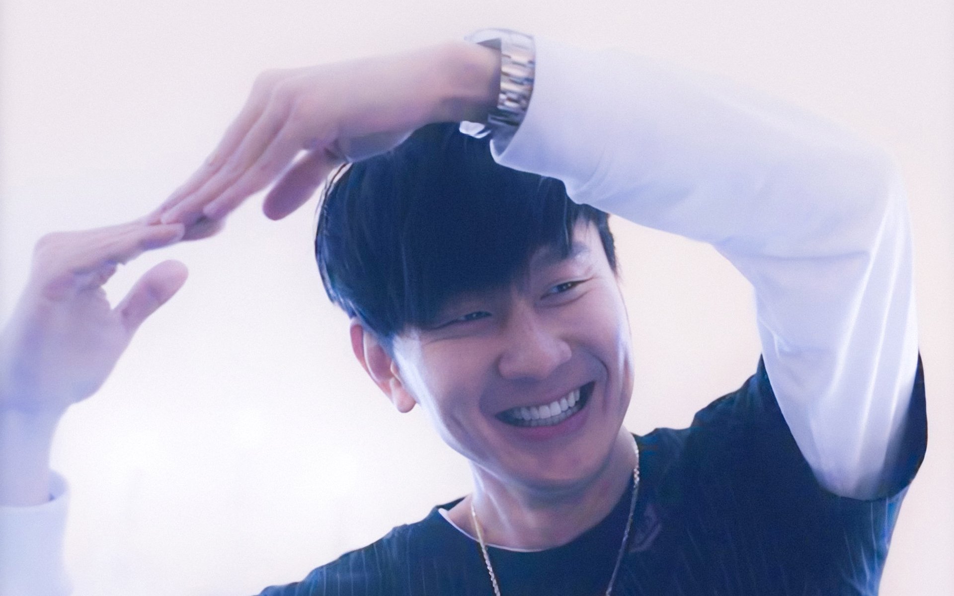 体育服装品牌联名产品走红社交媒体，著名体育品牌服装品牌